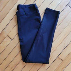 Faded Glory Black Pull on Skinny Pants. Size (US 6/8) Tag (12/14) Vietnam Sizing